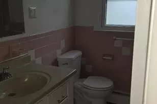 5 General Karge Ct, Elizabeth, NJ 07202 - Photo 8