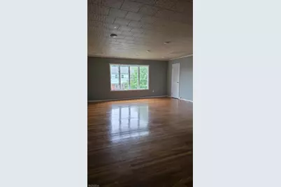 5 General Karge Ct, Elizabeth, NJ 07202 - Photo 4