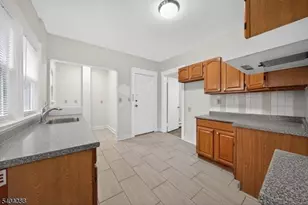 271 Mt Vernon Ave, Orange, NJ 07050 - Photo 2