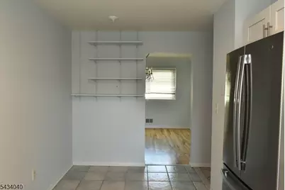 10 Garden Dr #2, Elmwood Park, NJ 07407 - Photo 12