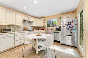 49 Hunters Cir, Tewksbury Township, NJ 08833 - Photo 22