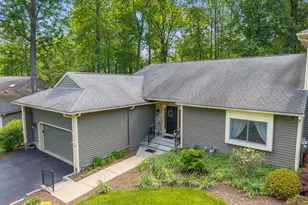 49 Hunters Cir, Tewksbury Township, NJ 08833 - Photo 42