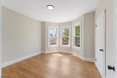 308 Rosehill Pl, Elizabeth, NJ 07202 - Photo 8