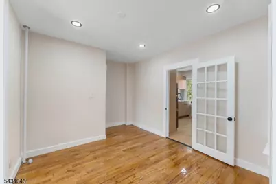 308 Rosehill Pl, Elizabeth, NJ 07202 - Photo 12