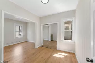 308 Rosehill Pl, Elizabeth, NJ 07202 - Photo 4