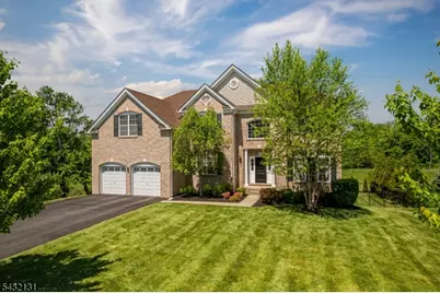 7 Heaton St, Mount Olive, NJ 07828 - Photo 2