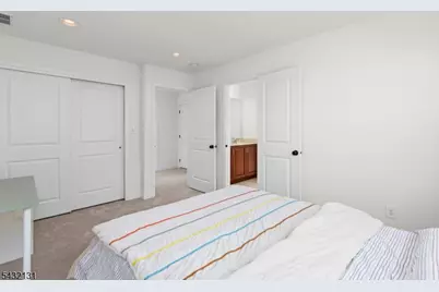 7 Heaton St, Mount Olive, NJ 07828 - Photo 30