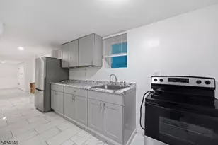 94 Eaton Pl, East Orange, NJ 07017 - Photo 18