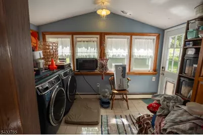 30 Mountainview Ave, Mount Arlington, NJ 07856 - Photo 16