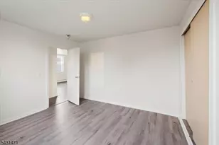 201 16th St, Union City, NJ 07087 - Photo 12