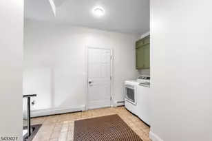 625 Maxim Dr, Hopatcong, NJ 07821 - Photo 18