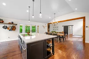 625 Maxim Dr, Hopatcong, NJ 07821 - Photo 10