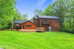 625 Maxim Dr, Hopatcong, NJ 07821 - Photo 4