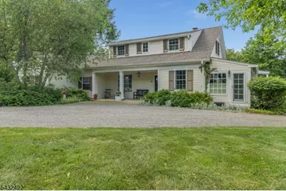 11 New St, Mendham, NJ 07945 - Photo 1