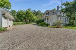 11 New St, Mendham, NJ 07945 - Photo 30