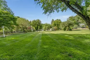 11 New St, Mendham, NJ 07945 - Photo 34