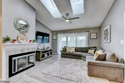 121 Woodward Lane, Bernards Township, NJ 07920 - Photo 4
