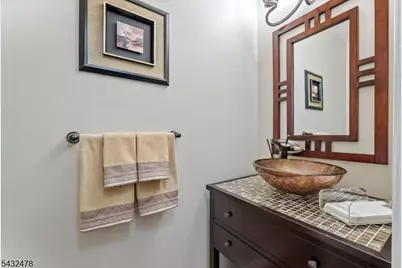 78 Heritage Ct, Montville Township, NJ 07082 - Photo 16