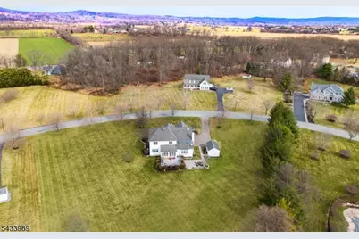 16 Steeplechase Lane, Franklin Township, NJ 08802 - Photo 6