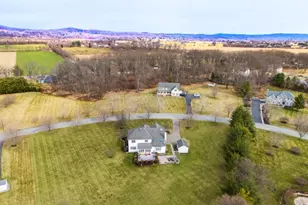 16 Steeplechase Ln, Franklin Township, NJ 08802 - Photo 6