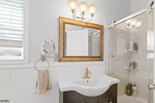 8 Navajo Ave, Parsippany, NJ 07034 - Photo 14