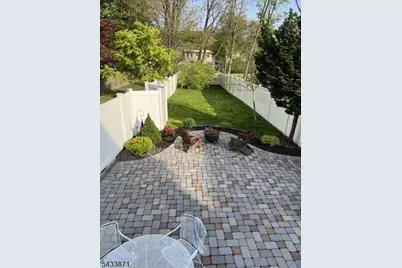 52 1/2 Madison St, Morristown, NJ 07960 - Photo 4