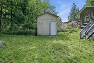 33 Hillside Ave, Jefferson Township, NJ 07460 - Photo 36