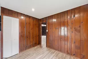 33 Hillside Ave, Jefferson Township, NJ 07460 - Photo 22