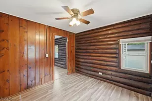 33 Hillside Ave, Jefferson Township, NJ 07460 - Photo 20