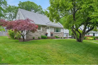 14 Fen Ct, Madison, NJ 07940 - Photo 2