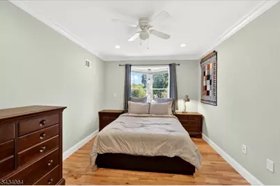 11 Franklin St, South Bound Brook Boro, NJ 08880 - Photo 18