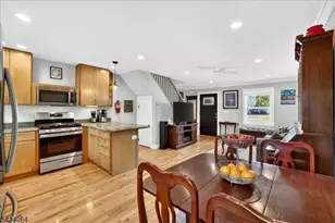 11 Franklin St, South Bound Brook Boro, NJ 08880 - Photo 12