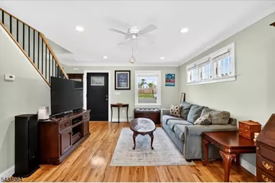11 Franklin St, South Bound Brook Boro, NJ 08880 - Photo 4