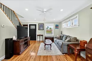 11 Franklin St, South Bound Brook Boro, NJ 08880 - Photo 4