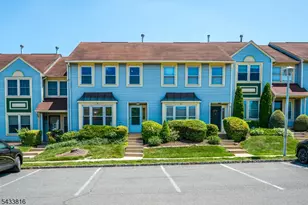 5 Heritage Square, Sayreville Boro, NJ 08872 - Photo 1