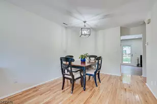 5 Heritage Square, Sayreville, NJ 08872 - Photo 14
