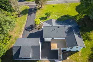 121 Fairview Dr, Branchburg Township, NJ 08853 - Photo 4