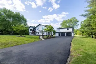 121 Fairview Dr, Branchburg Township, NJ 08853 - Photo 1