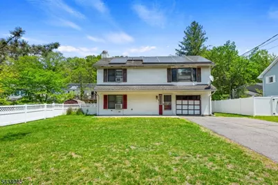 11 Tobyhanna Trl, Hopatcong, NJ 07843 - Photo 1