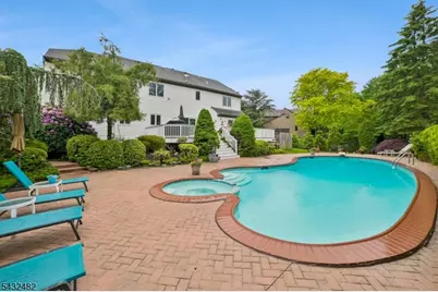 38 Howell Dr, Verona, NJ 07044 - Photo 32