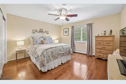 38 Howell Dr, Verona, NJ 07044 - Photo 16