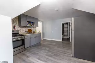 300 1st Ave, Elizabeth, NJ 07206 - Photo 8