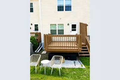 606 Wedgewood Circle, Raritan Township, NJ 08822 - Photo 14