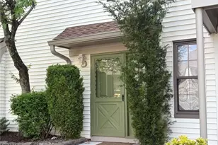 2513 Lighthouse Ln, Sayreville Boro, NJ 08859 - Photo 1