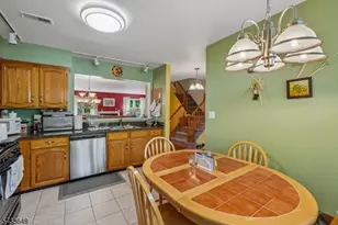 53 Woodledge Ct, Rockaway Township, NJ 07866 - Photo 8