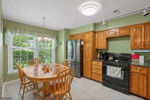 53 Woodledge Ct, Rockaway Township, NJ 07866 - Photo 10