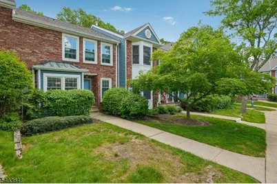 53 Woodledge Ct, Rockaway Township, NJ 07866 - Photo 2