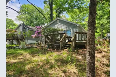 13 E Madison Trl, Hopatcong, NJ 07843 - Photo 2