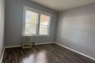 421 Berwick St, Orange, NJ 07050 - Photo 2