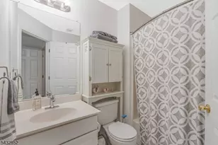 8 Yohn Dr, Bridgewater Twp., NJ 08807 - Photo 36